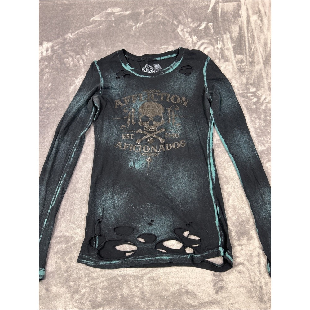 VTG Affliction Black LS Skull & Crossbones  SZ M Distressed USA Y2K  Grunge Rare